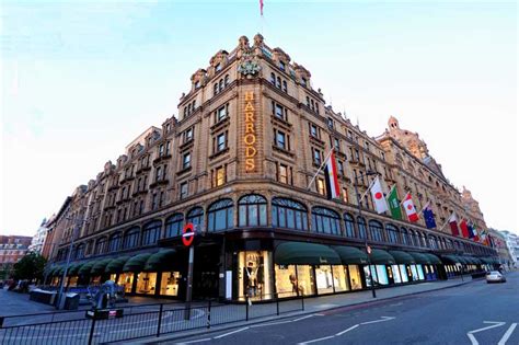 harrods stores online.